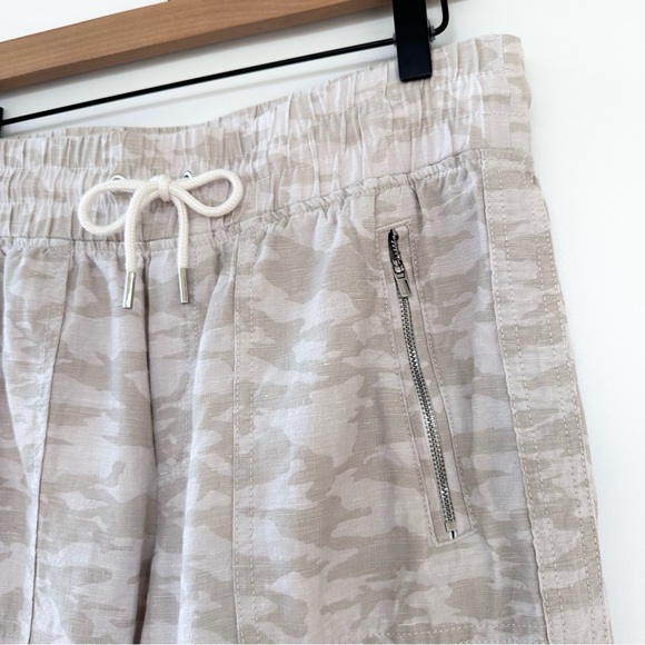 Athleta Cabo Neutral Tide Linen Camo Jogger Pants (Tall Size) - Picture 7 of 13